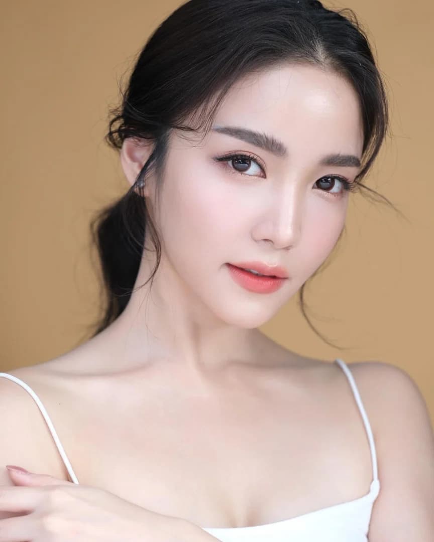 ใบเตย ณิชาภา กุลวัฒน์ธีรโชติ