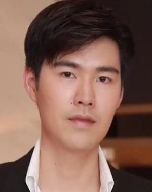 คริส ธนกฤต แสงวณิช