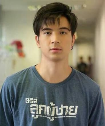 ซัน รังสิ สานกิ่งทอง