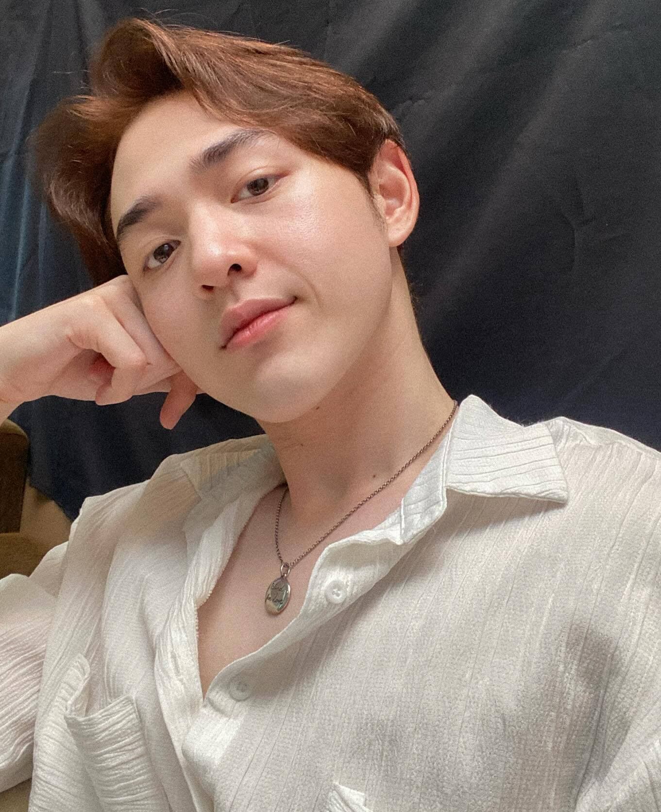 กาด พลอยสุภา