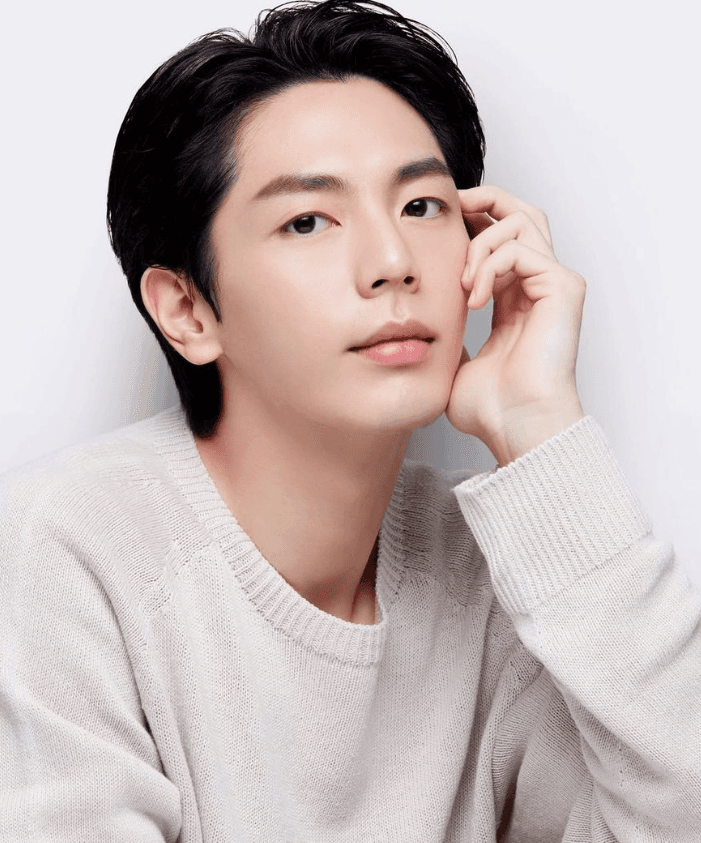 อัพ ภูมิพัฒน์ เอี่ยมสำอาง