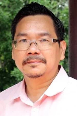 จรูญพร ปรปักษ์ประลัย