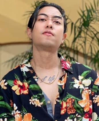 ยู อนุสรณ์ แสนรัก (ยูเรียส เดอะแร็ปเปอร์)