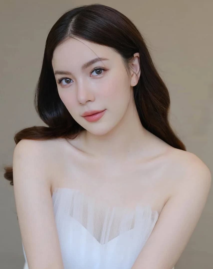 มุก วรนิษฐ์ ถาวรวงศ์