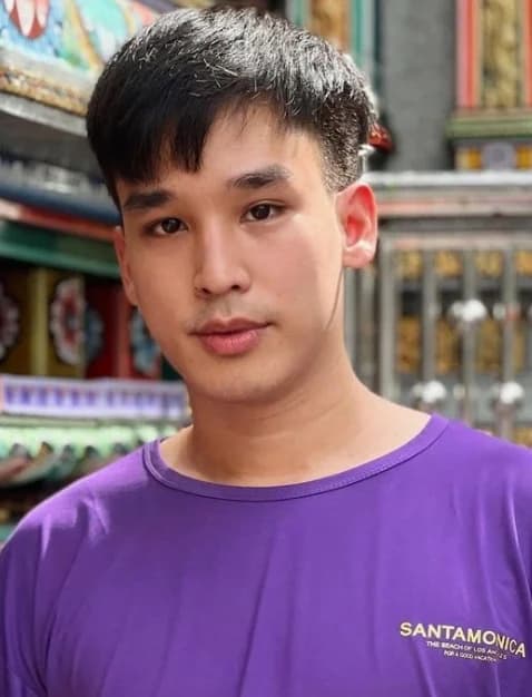 โอ๊ค ภาณุพงศ์ วงษ์ถม