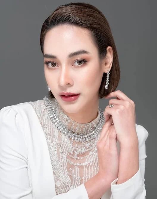 มิลา ศิราดา ภูมิดิษฐ์