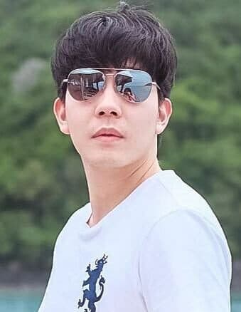 เอ็ม ภูรินท์ เรืองวิวัฒจรัส