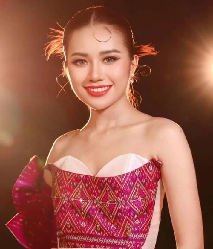 วรรณประภา สีหาสุข (หงสา ประภาพร)