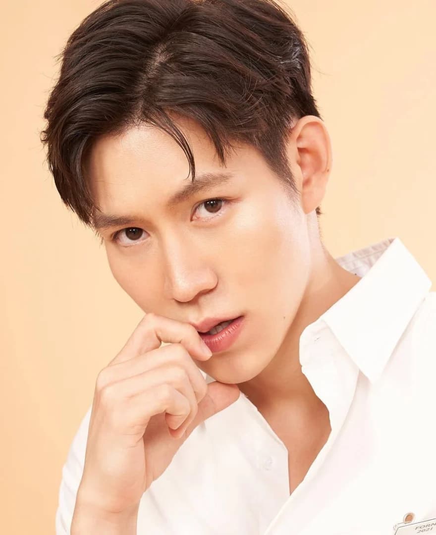 ป๊อปปี้ รัชพงศ์ อโนมกิติ