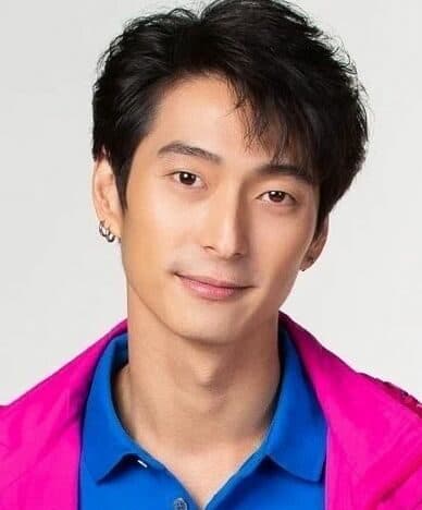 นะ ธนบูลย์ วัลลภศิรินันท์