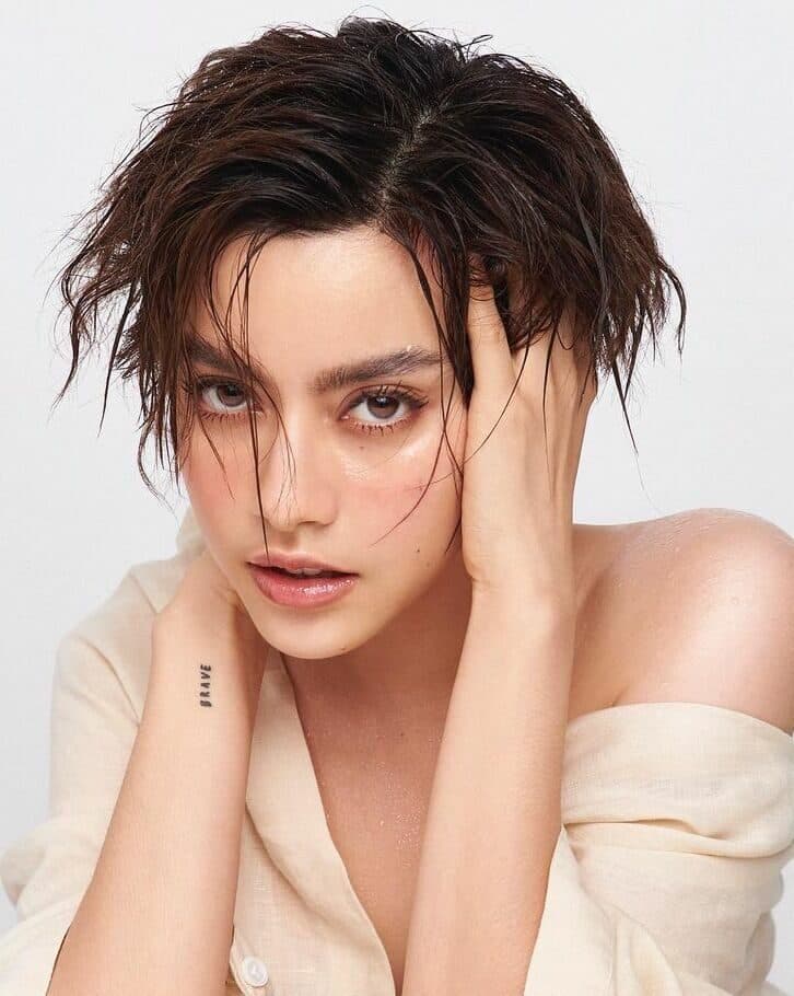 นิ้ง ชัญญา แม็คคลอรี่ย์