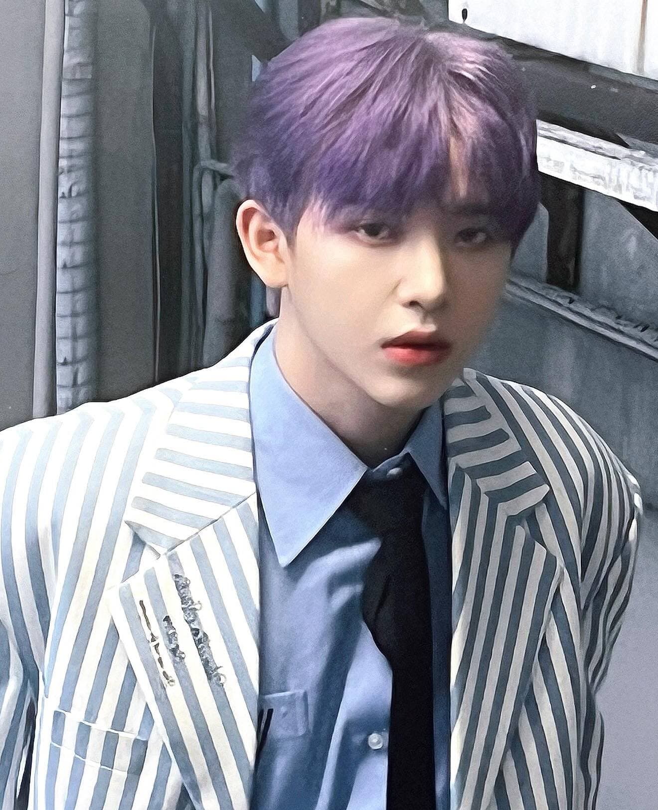 ภูมิ เดชาธร วรรณวานิชกุล