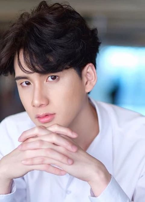 พี พีรวิชญ์ พลอยนำพล