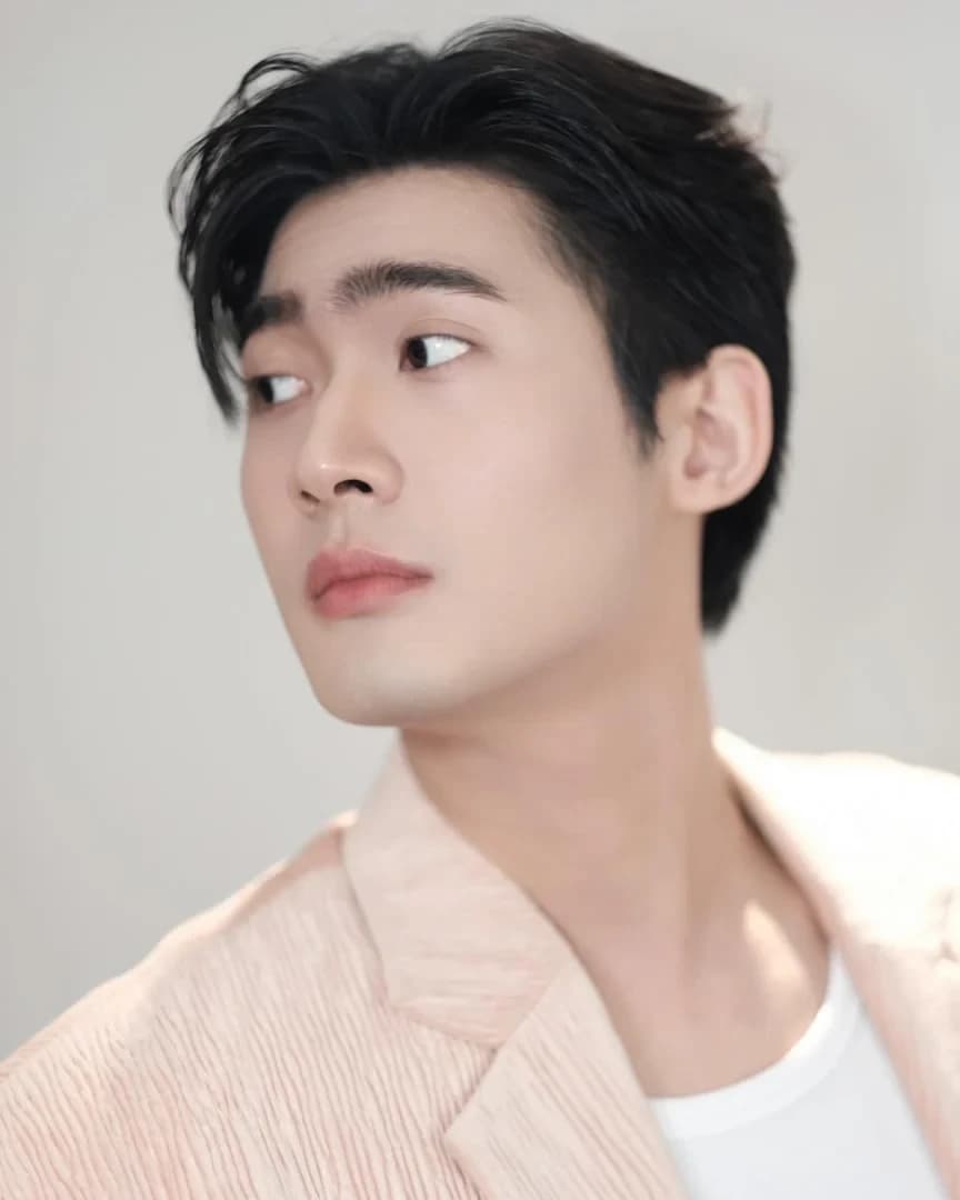 จูเนียร์ กาจบัณฑิต ใจดี