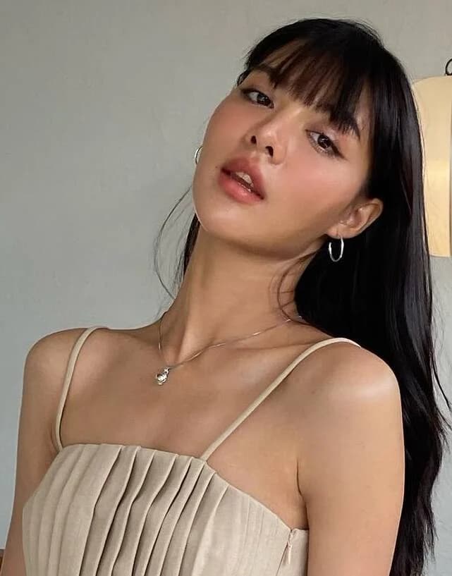 หญิง อาณดา ประกอบกิจ