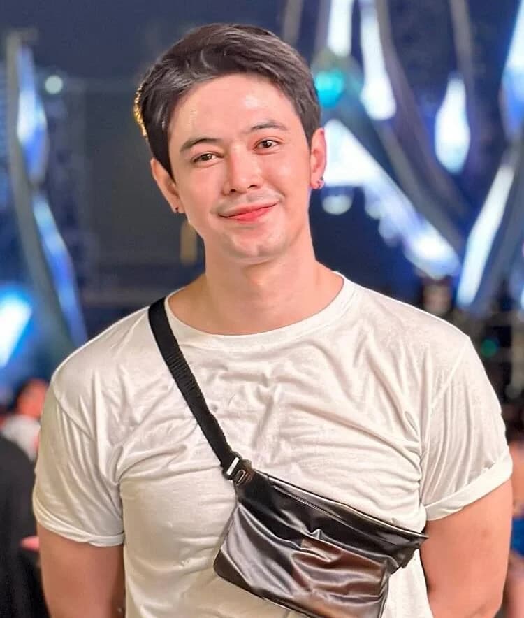 โอ๊ต ณวรรธ โออินทร์