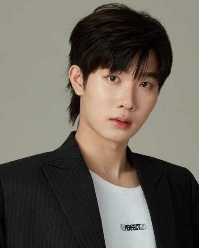 ยิม ปริญญากรณ์ ขันสวะ