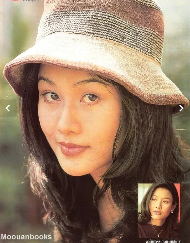 อารีวรรณ จตุทอง