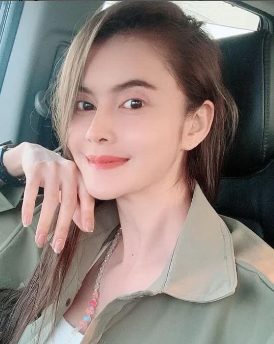 โบว์ กัลยาณัฎศนา แก่นแก้ว (โบว์ ซุปเปอร์วาเลนไทน์)