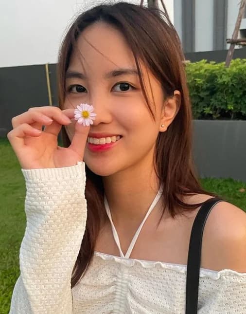 แคน นายิกา ศรีเนียน