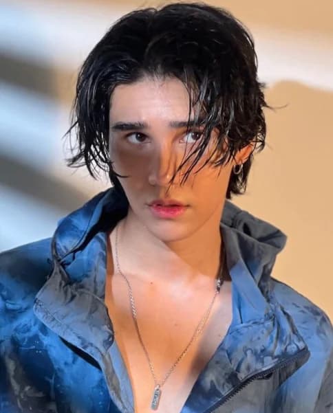 เจฟ วรกมล ซาเตอร์