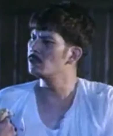 ธารินทร์ ปุญญฤทธิ์