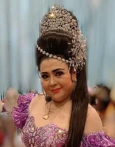 แก้วใจ เอนกลาภ (ดวงแก้ว ลูกท่าเรือ)