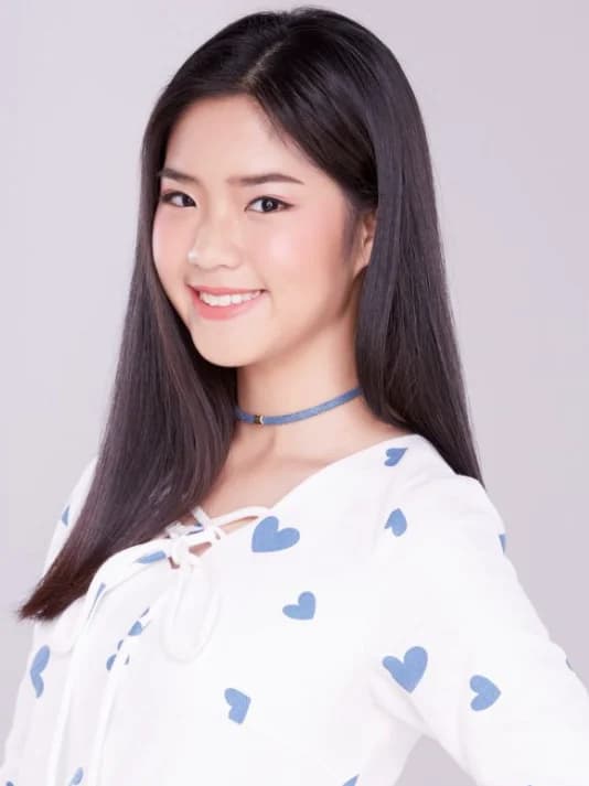 แพร พิมพ์อารยา อรรถวิภัชน์