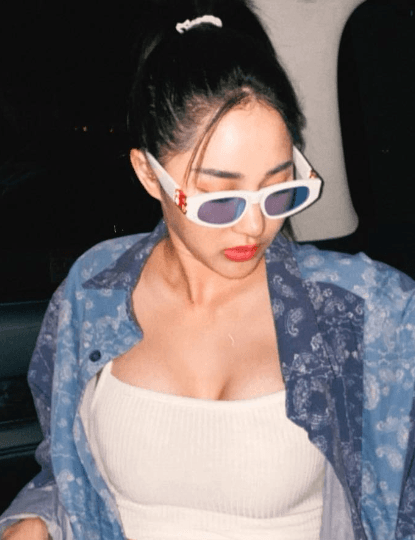 อ๋อมแอ๋ม ณัฐกนก สิทธิรัตน์