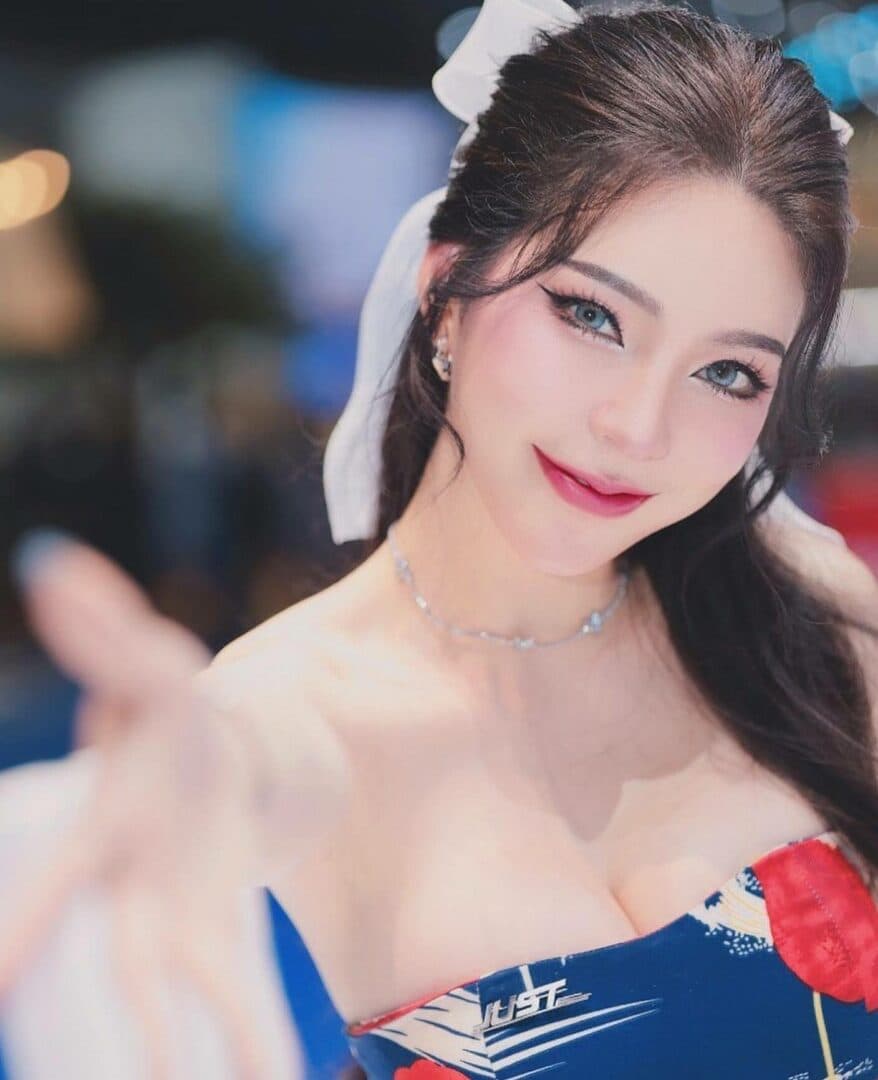 เจเน็ต กนกวรรณ แซ่ซิ้ม