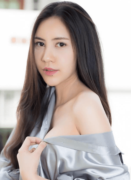 มิ้น กาญจนา รื่นพงษ์