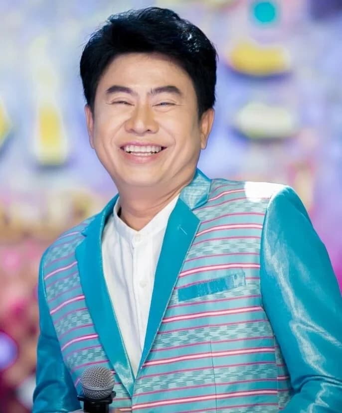 เอ๊ะ ภักดี พลล้ำ