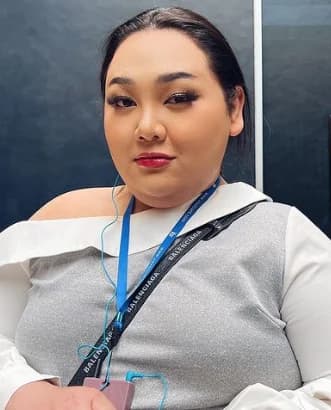 ชาติศักดิ์ มหาทา (เอแคลร์ จือปาก)