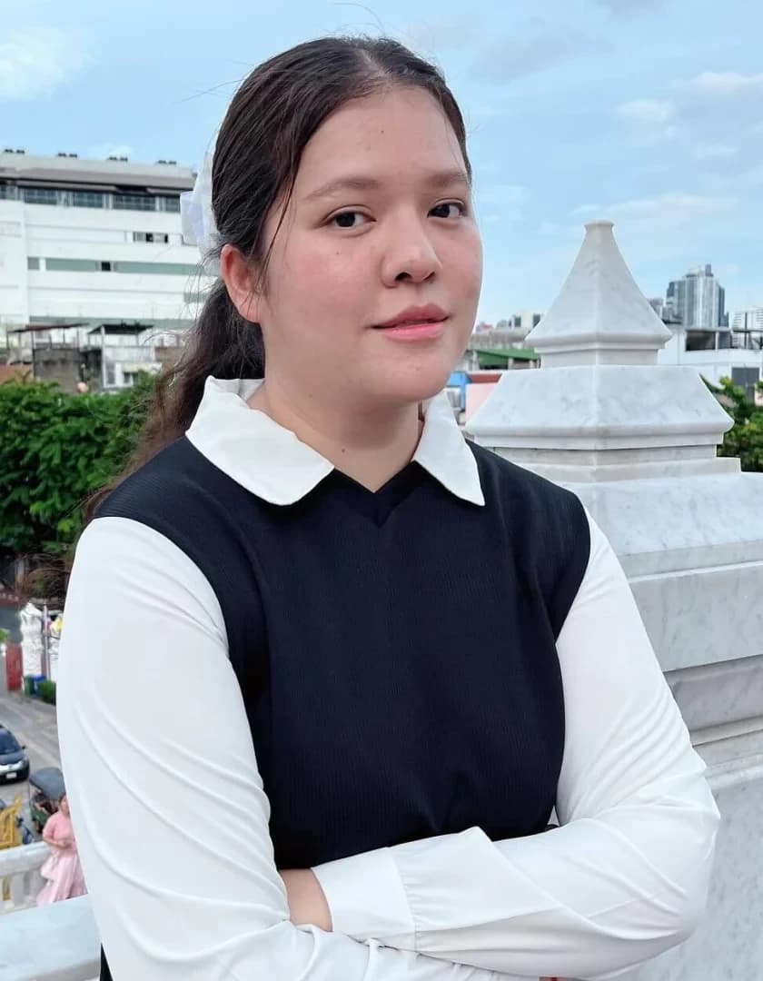 โยโย่ ศิมลมาศ บัวงาม