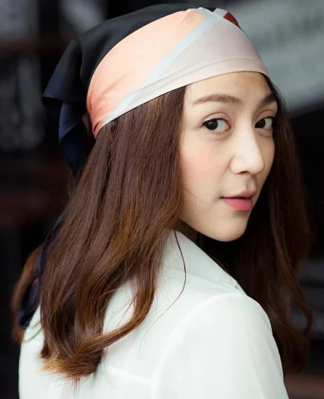 อ๋อมแอ๋ม นพวรรณ เหมะบุตร