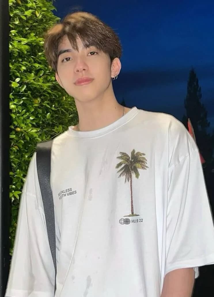 เมล ณัฐภวินท์ เพชรเชิดศักดิ์