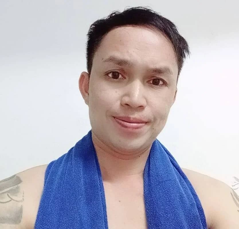 จักรพล บุญกุ (ธงธง ดอกกระโดน)