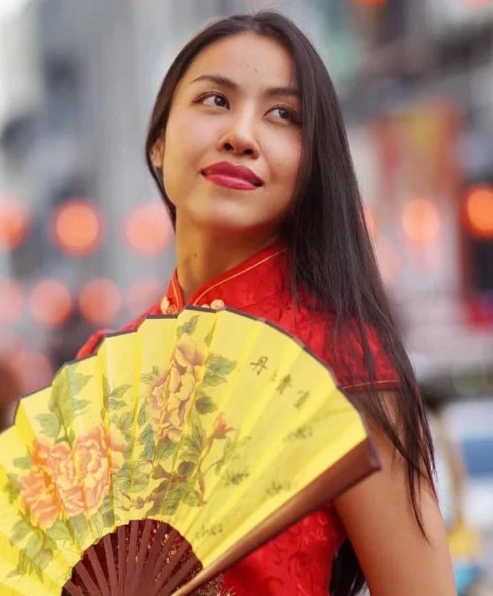 ออย ขวัญเรือน โลหากาศ