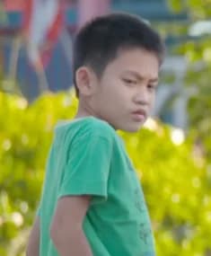 รุ่งโรจน์ แจ้งพงษ์