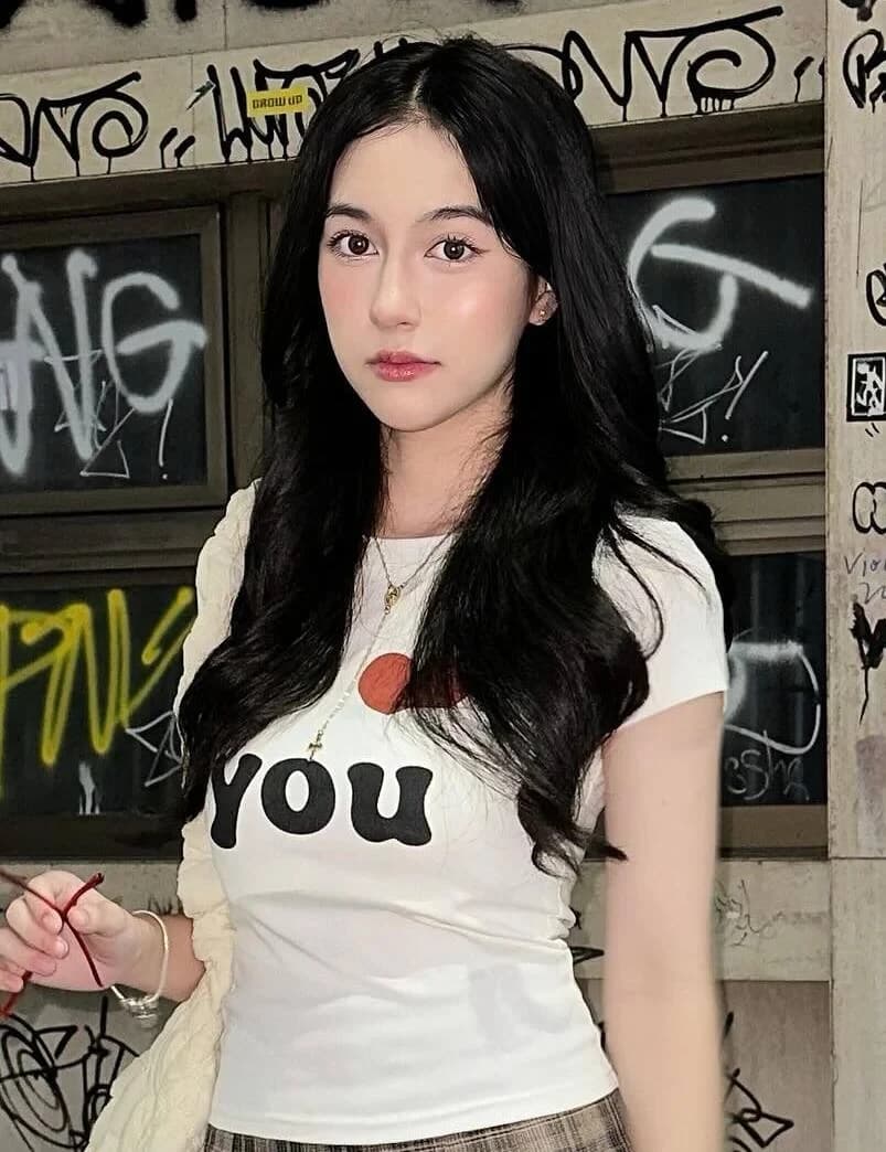 นาน่า นาตาลี สตีลลัท