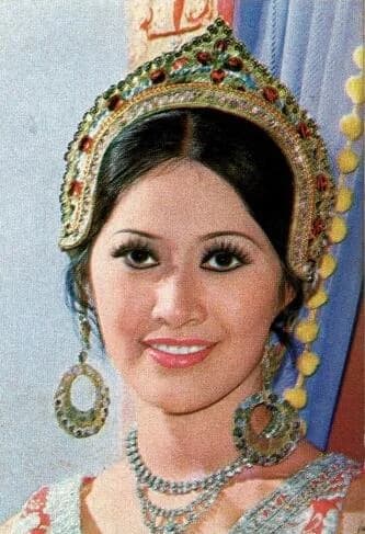 สนธยา นภาพรรณ