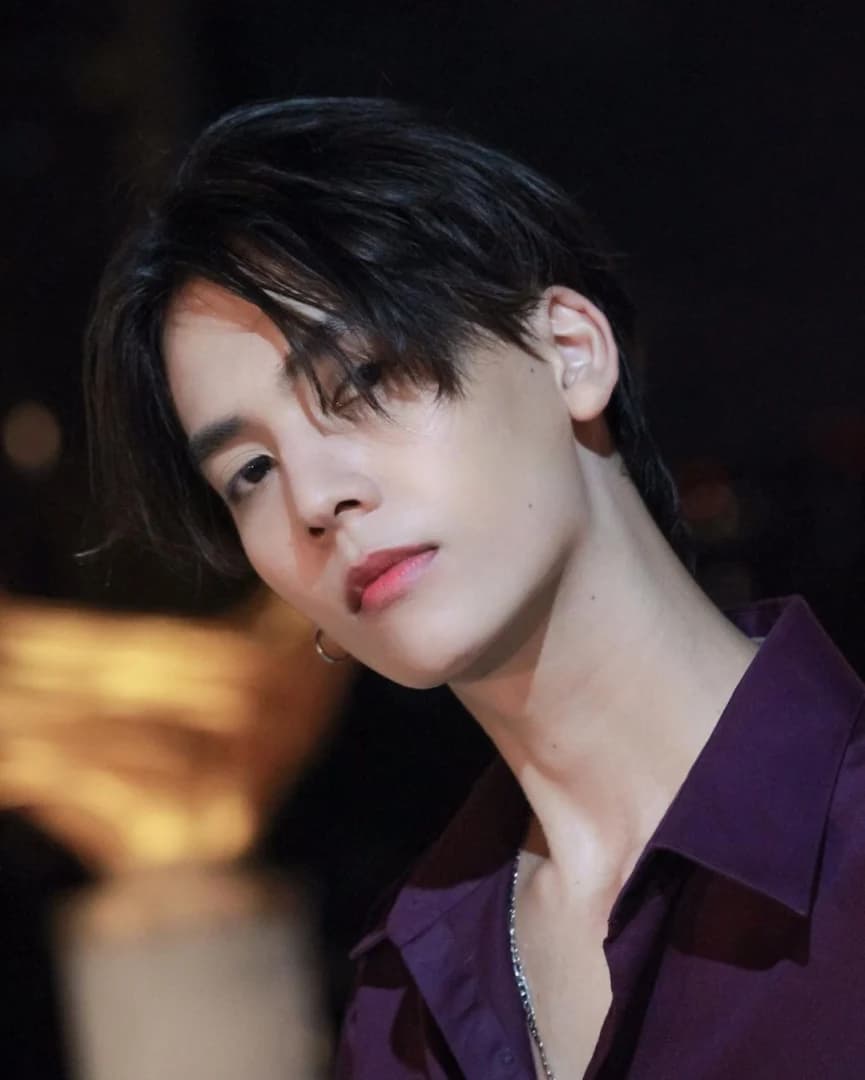 ฮิว ชาสิฏฐ์ การะพิมพ์