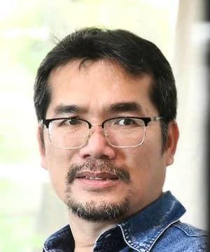 ปั๊ก เรวัฒน์ เพียรพจนนารถ