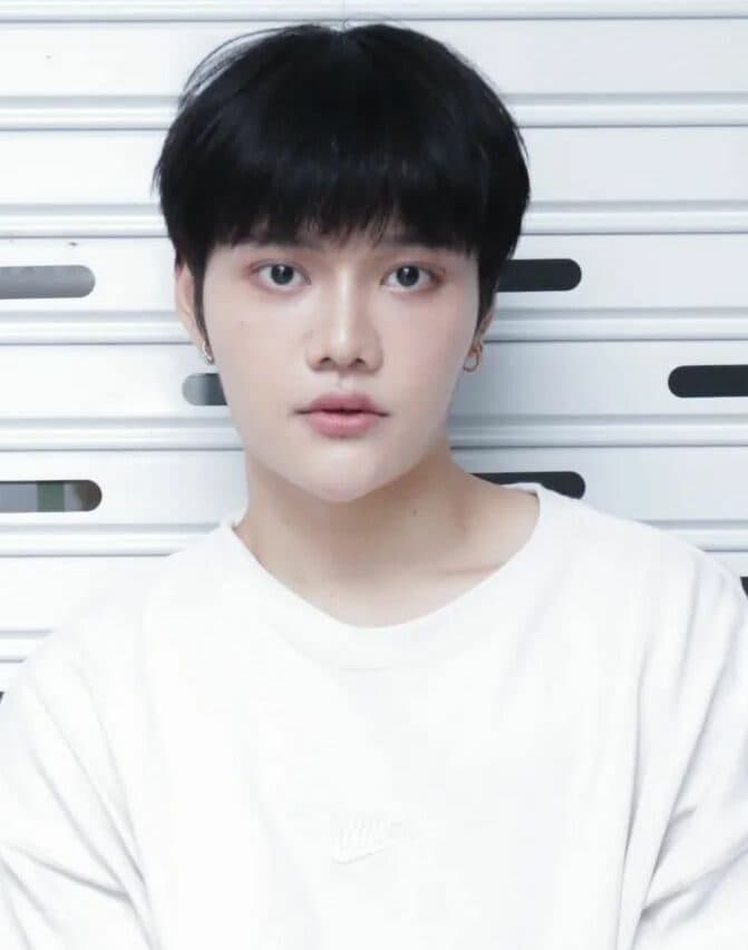 ตอง พัชพล ภมรบุตร