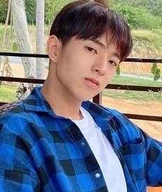 ออม วศิน สุอังคะวาทิน