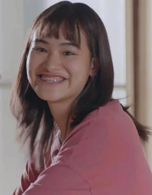 กนกลดา สีหะเสน