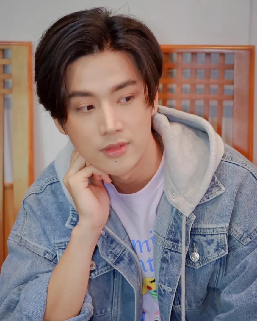 โดนัท ศุภวิชญ์ ทองยืน