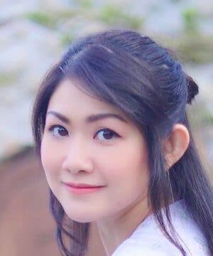 อิ้งค์ ภาริญ แอบเนียม