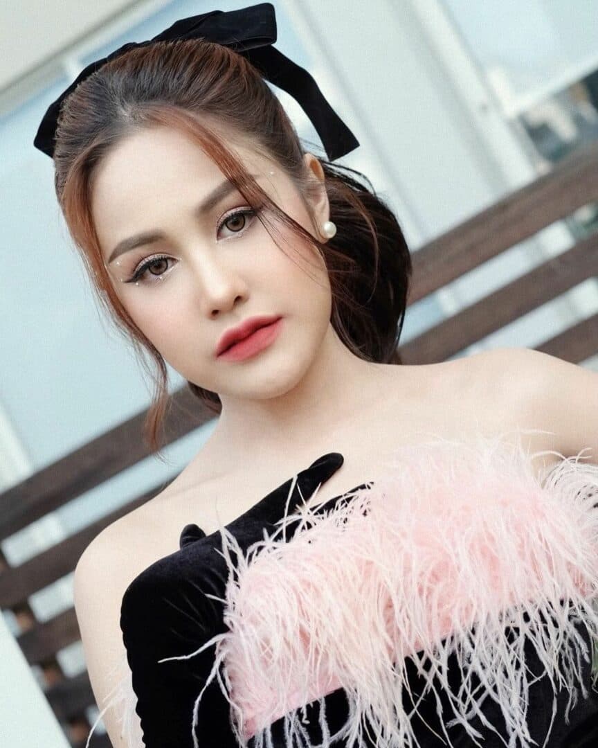 แป้งร่ำ ศิวนารี