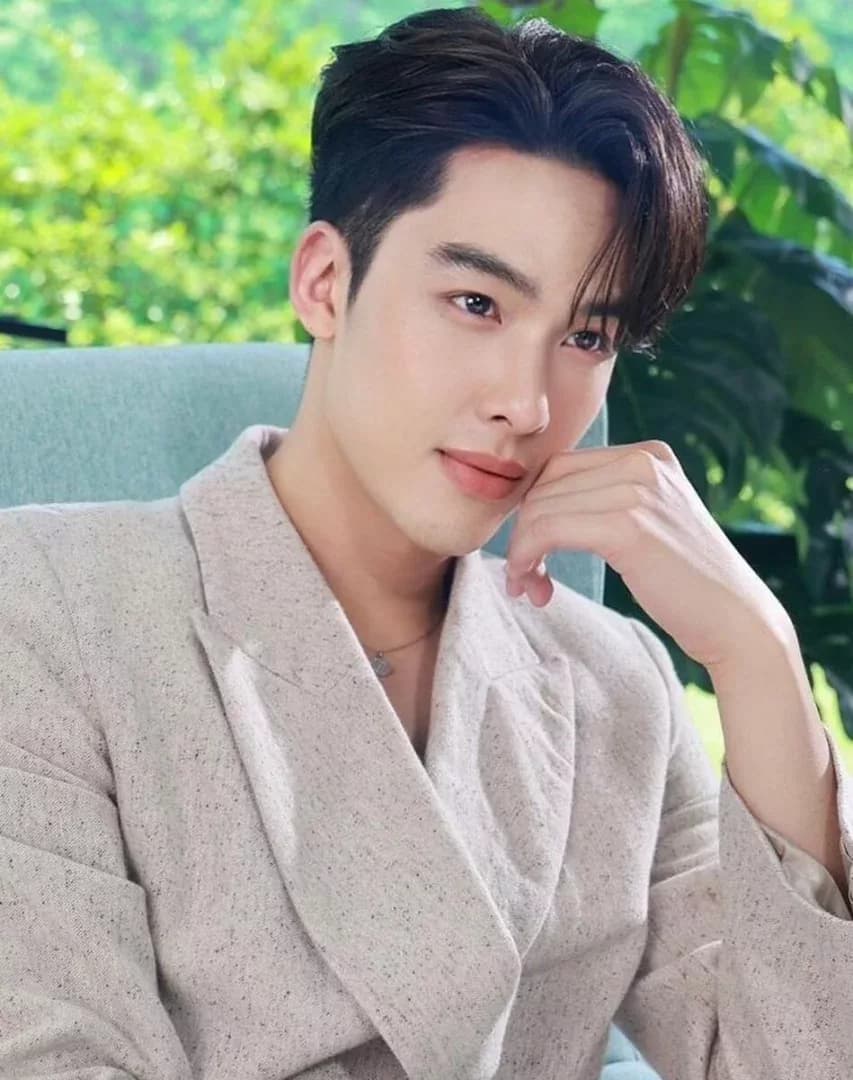 อู๋ กิตติภณ ทิพยทยารัตน์